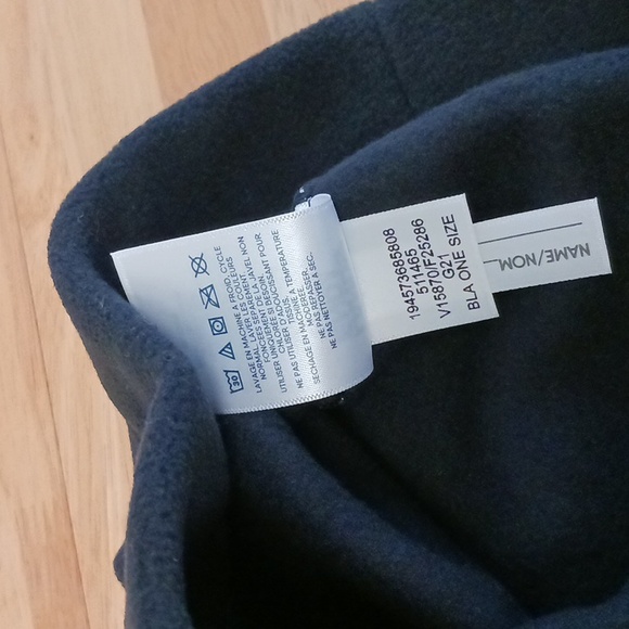 Lands' End Black Fleece Gaiter Neck Warmer - Picture 5 of 9